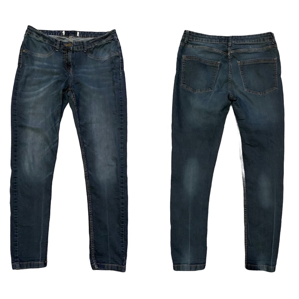 Dark wash jeans - Picture 3 of 8